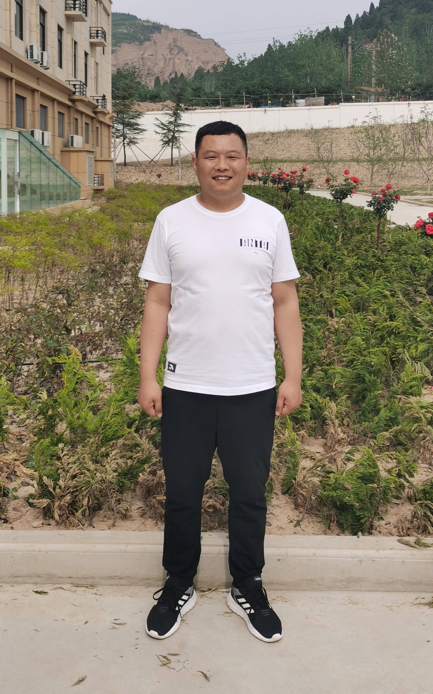 于晨(1).jpg
